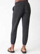 Load image into Gallery viewer, Electric & Rose  - Classic Jogger  - Heart Onyx
