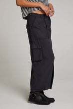 Load image into Gallery viewer, Chaser Tri Licorice Maxi Skirt - Cargo (black)