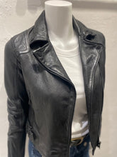 Load image into Gallery viewer, Mauritius Bita RF Leather Jacket - Black
