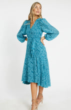 Load image into Gallery viewer, Caballero - Moon Maxi - Teal Leaf Burnout