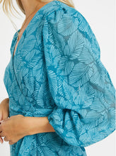 Load image into Gallery viewer, Caballero - Moon Maxi - Teal Leaf Burnout