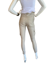 Load image into Gallery viewer, Flog - Gaya Cargo Style - Beige Stripe