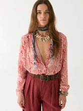 Load image into Gallery viewer, Maison Hotel - Dylan Blouse - Peonia Pink Martini
