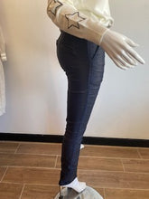 Load image into Gallery viewer, Flog Nansi Blue Snake flare - Navy Snake