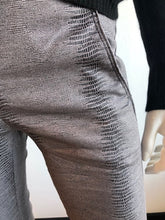 Load image into Gallery viewer, Shely Style Flog Pants - Gray Snake