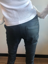 Load image into Gallery viewer, Shely Style Flog Pants - Navy Blue Vegan Leather