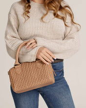 Load image into Gallery viewer, Amsterdam Heritage - Eren Handbag - Camel