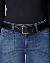 Load image into Gallery viewer, Amsterdam Heritage Deanne Belt - Navy Blue