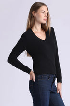 Load image into Gallery viewer, Minnie Rose - Power V Neck - Black