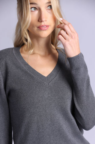 Minnie Rose - Power V Neck - Charcoal