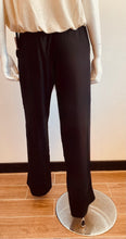 Load image into Gallery viewer, KUT Meg Flat Front Elastic Waist Cuffed Pant Black