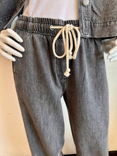 Load image into Gallery viewer, Velvet Heart - Jerome Pull On Wide -Grey Acid