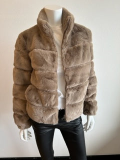 Love Token - Alex Faux Fur Jacket - Taupe