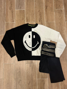 Brodie - Split Smiley Crew Sweater - Black