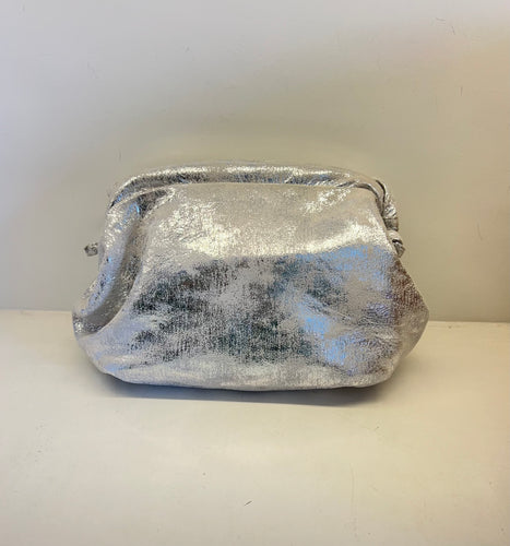 m. andonia - Clam Clutch - Distressed Silver
