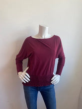 Load image into Gallery viewer, Veronica M-Smocked Doleman Top-Burgundy