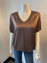 Load image into Gallery viewer, LA Made -Nice &amp; Easy - Truffle