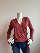 Load image into Gallery viewer, Veronica M-Bell Sleeve Top-Clay Cupro