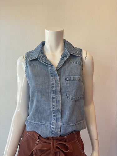 Billy T - Sleeveless Chambray Top - Blue