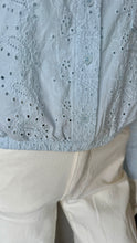 Load image into Gallery viewer, Bobi - Fallon Button Up - Crystal Blue