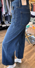 Load image into Gallery viewer, KUT - Meg Wide Leg w/ Patch Pockets - Cheerfully