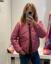 Load image into Gallery viewer, Mauritius Nele Leather Jacket - Pink