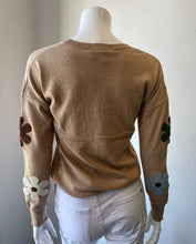 Load image into Gallery viewer, J Society - Floral Crew Sweater - Camel