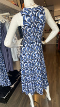 Load image into Gallery viewer, Viereck - Aquifer Midi Dress - Core