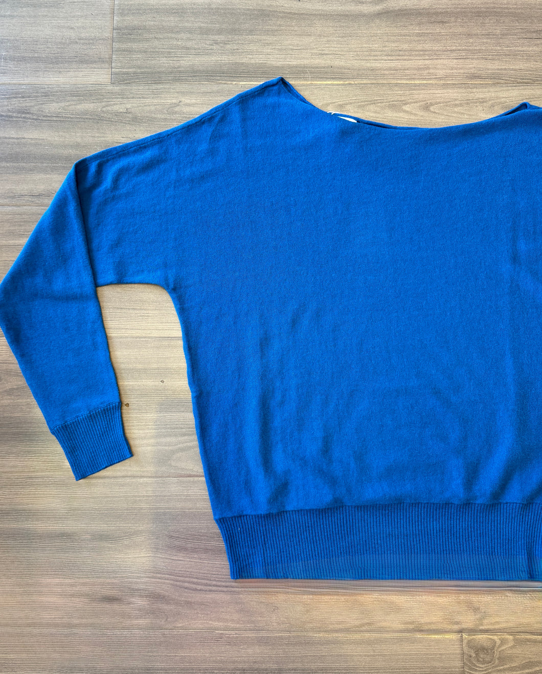 Minnie Rose - Cotton Cashmere Off Shoulder Sweater - Marogue Blue