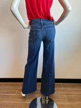 Load image into Gallery viewer, Mother Denim - The Twister Sneak- On Your Left