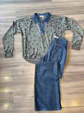 Load image into Gallery viewer, J Society - Denim Collar Bandana - Moss Green