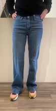 Load image into Gallery viewer, Mac Denim - Dream Wide Denim 30&quot; Length - Sapphire Blue