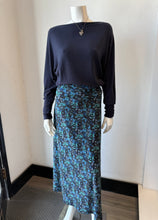 Load image into Gallery viewer, Viereck - Talent Dress/Skirt - Ode