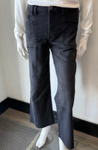 Load image into Gallery viewer, KUT Meg Denim - Politely w/ Black