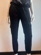 Load image into Gallery viewer, Sanctuary - Fixer Velvet Jogger - Black