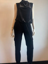 Load image into Gallery viewer, Sanctuary - Fixer Velvet Jogger - Black