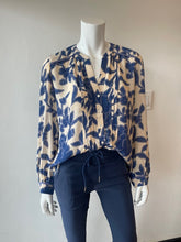 Load image into Gallery viewer, Velvet -  Elda Long Sleeve Boho Top - Callalily