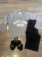 Load image into Gallery viewer, Pink Martini - Airplane Mode- Heather Grey