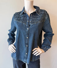 Load image into Gallery viewer, Maison Hotel - Kumud Button Down - Denim