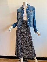 Load image into Gallery viewer, Viereck - Talent Dress/Skirt - Network