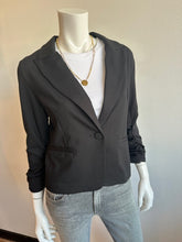 Load image into Gallery viewer, Drew- Suzie Blazer- Black