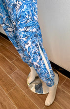 Load image into Gallery viewer, Sea Lustre - Exuma Jogger - Blue Grass