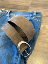 Load image into Gallery viewer, Vanzetti - Oval Buckle Leather Belt - Taupe