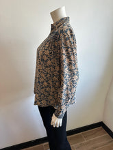 Load image into Gallery viewer, Maison Hotel- Stella Blouse- Blue Lion