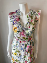 Load image into Gallery viewer, Lavender Brown - Giselle Dress - Ivory Multi