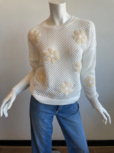 Load image into Gallery viewer, J Society - Open Stitch Flower Crew - White