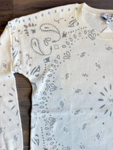 Load image into Gallery viewer, J Society - Foil Bandana Sweater - Vanilla