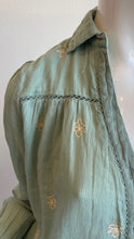 Load image into Gallery viewer, Maison Hotel - Medusa Rani Shirt - Mint