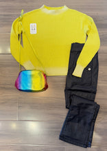 Load image into Gallery viewer, Elliott Lauren - Lemon Shaker Sweater - Lemon