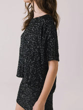 Load image into Gallery viewer, Chaser - Davis Tee - Black